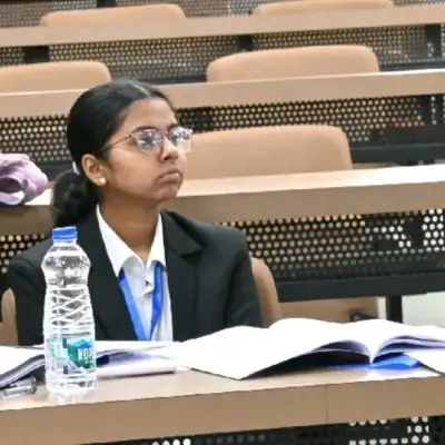 Shalini Singh